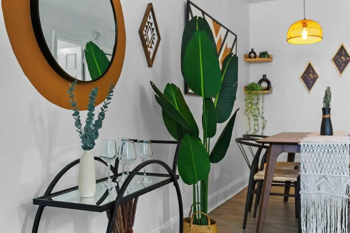 Apartment Boho Inspired Apt In The Heart Of Tampa Bay!